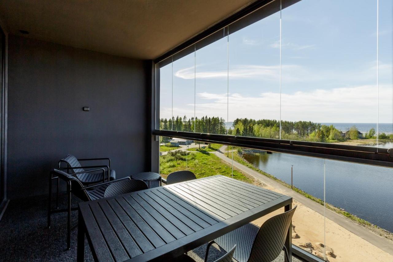 Marina Chalets Studios By Hiekka Booking - Sisaeltaeae Liinavaatteet Ja Loppusiivouksen Kalajoki Oda fotoğraf